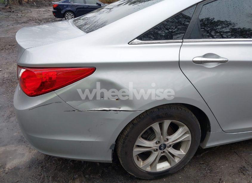 Photo 14 of 2013 Hyundai Sonata LIMITED (VIN 5NPEC4AC8DH601906)