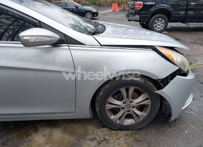 Photo 15 of 2013 Hyundai Sonata LIMITED (VIN 5NPEC4AC8DH601906)