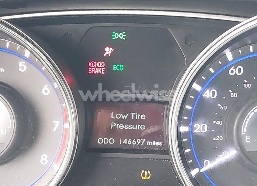 Photo 15 of 2013 Hyundai Sonata SE (VIN 5NPEC4AC8DH611657)