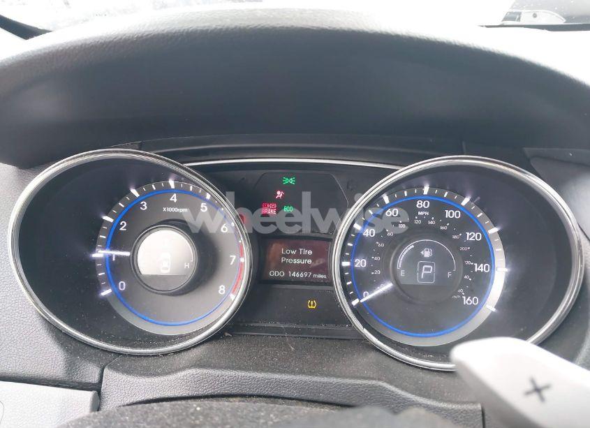 Photo 7 of 2013 Hyundai Sonata SE (VIN 5NPEC4AC8DH611657)