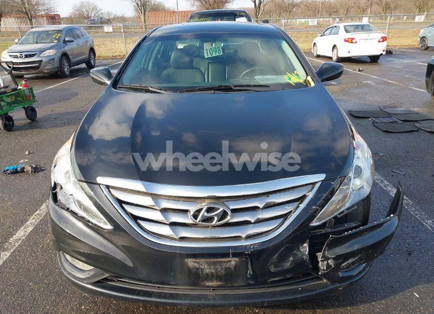 Photo 11 of 2013 Hyundai Sonata SE (VIN 5NPEC4AC8DH634601)