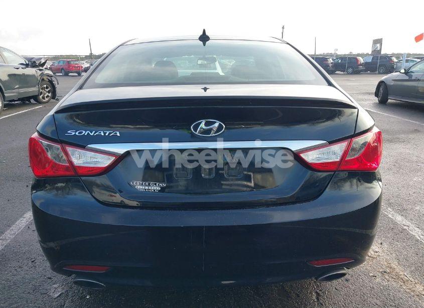 Photo 15 of 2013 Hyundai Sonata SE (VIN 5NPEC4AC8DH634601)