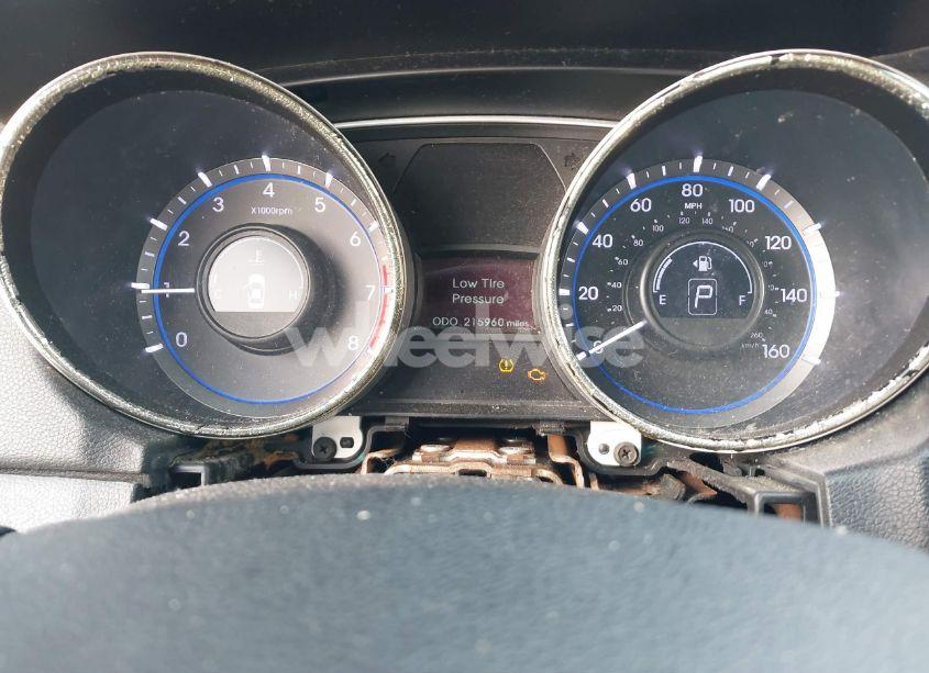 Photo 7 of 2013 Hyundai Sonata SE (VIN 5NPEC4AC8DH645324)