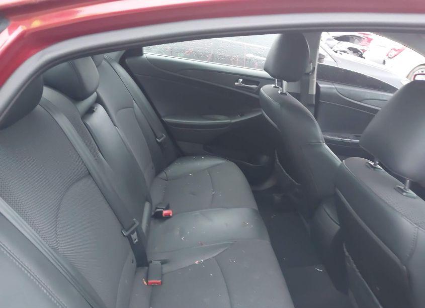 Photo 8 of 2013 Hyundai Sonata SE (VIN 5NPEC4AC8DH674757)