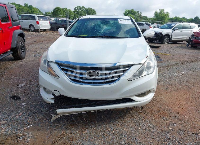 Photo 12 of 2013 Hyundai Sonata SE (VIN 5NPEC4AC8DH684589)
