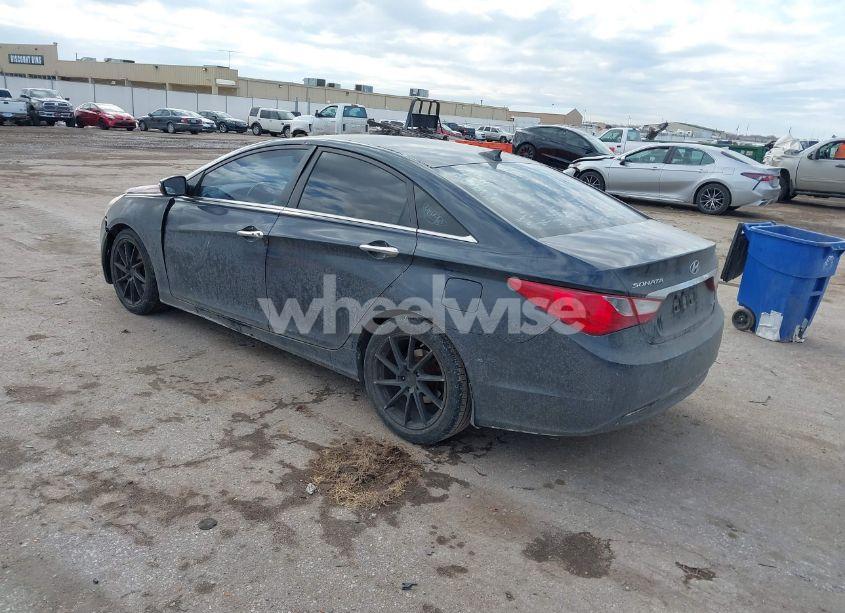 Photo 3 of 2013 Hyundai Sonata LIMITED (VIN 5NPEC4AC8DH691669)