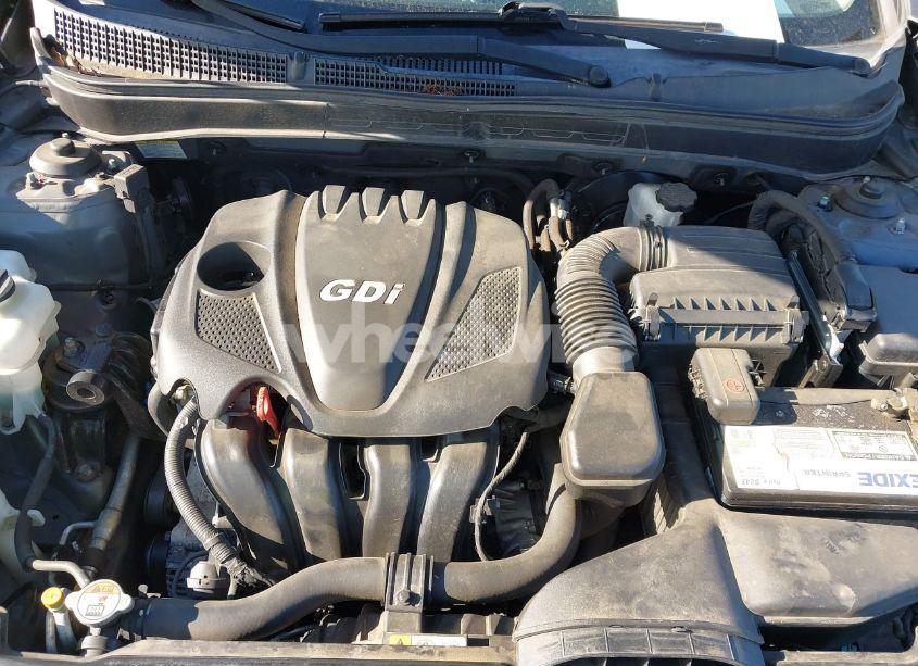 Photo 10 of 2013 Hyundai Sonata SE (VIN 5NPEC4AC8DH783770)