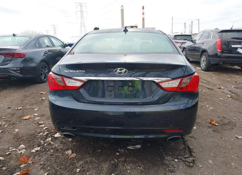 Photo 15 of 2013 Hyundai Sonata SE (VIN 5NPEC4AC8DH789598)