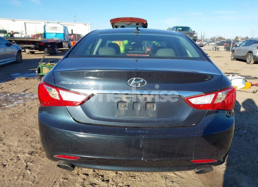 Photo 16 of 2013 Hyundai Sonata SE (VIN 5NPEC4AC8DH801281)
