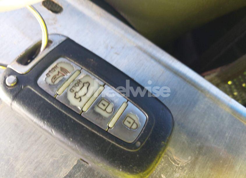 Photo 11 of 2013 Hyundai Sonata SE (VIN 5NPEC4AC8DH805296)