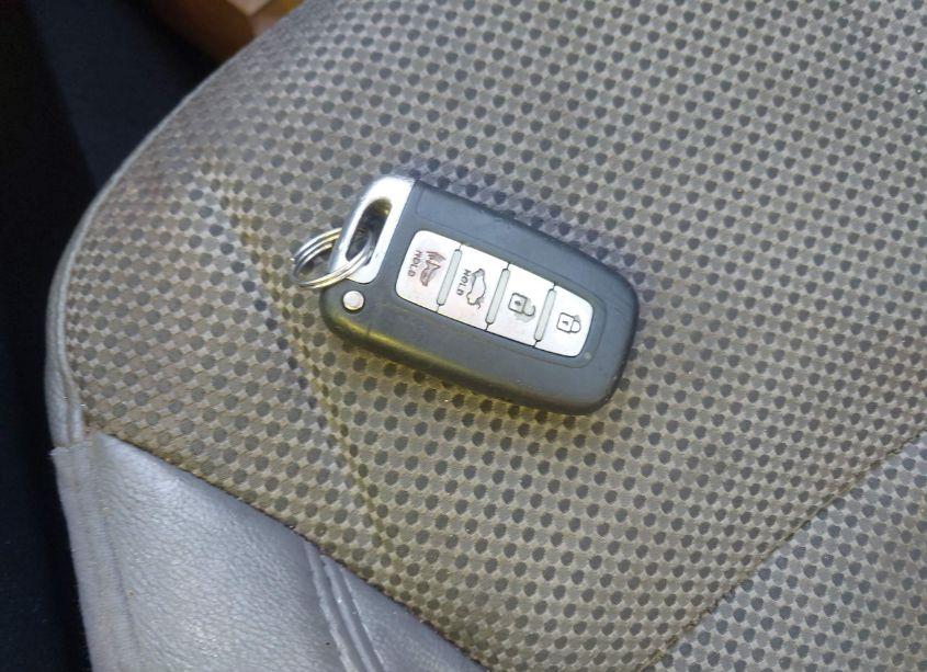 Photo 11 of 2013 Hyundai Sonata SE (VIN 5NPEC4AC8DH806545)