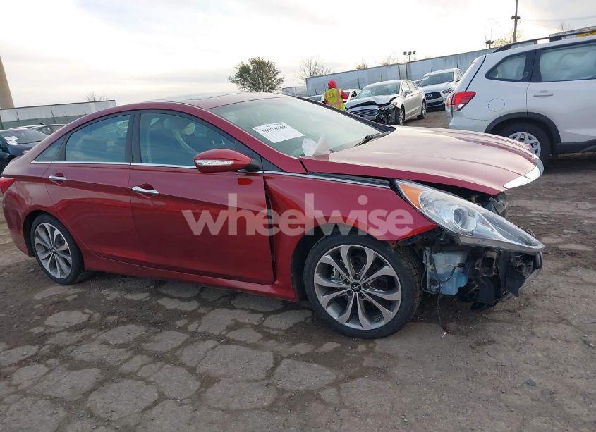 2014 Hyundai Sonata SE (VIN 5NPEC4AC8EH922006) main photo