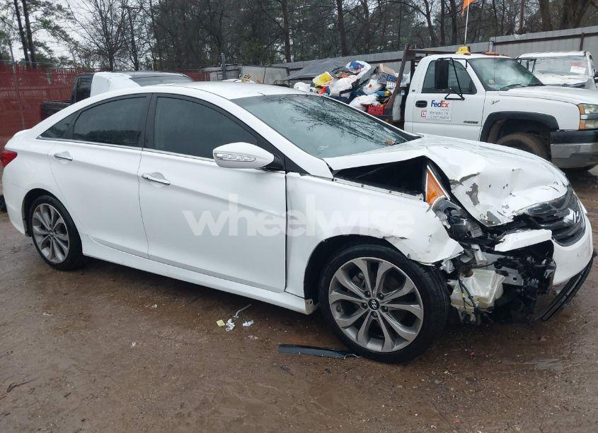 2014 Hyundai Sonata SE (VIN 5NPEC4AC8EH922720) main photo