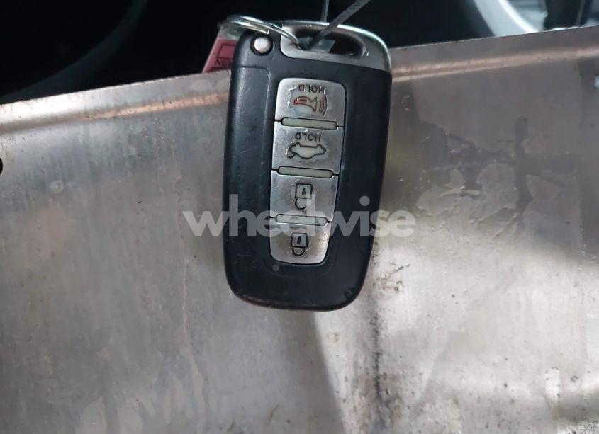 Photo 11 of 2014 Hyundai Sonata SE (VIN 5NPEC4AC8EH922720)