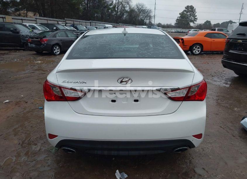 Photo 17 of 2014 Hyundai Sonata SE (VIN 5NPEC4AC8EH922720)