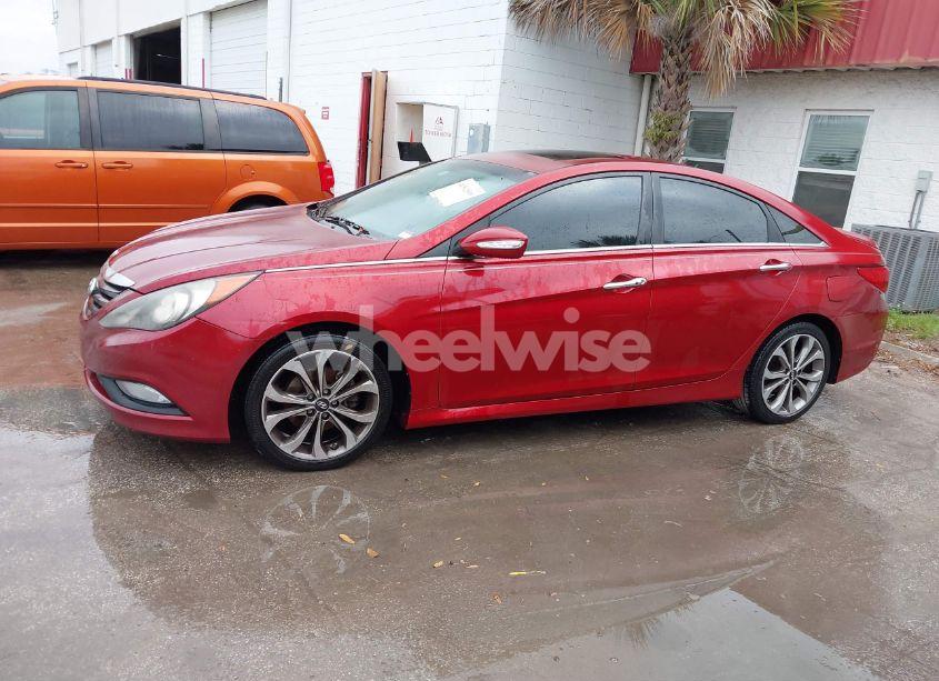 Photo 14 of 2014 Hyundai Sonata SE (VIN 5NPEC4AC8EH927349)