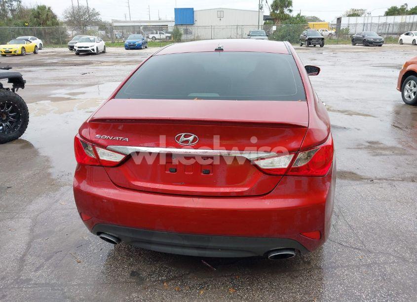 Photo 16 of 2014 Hyundai Sonata SE (VIN 5NPEC4AC8EH927349)