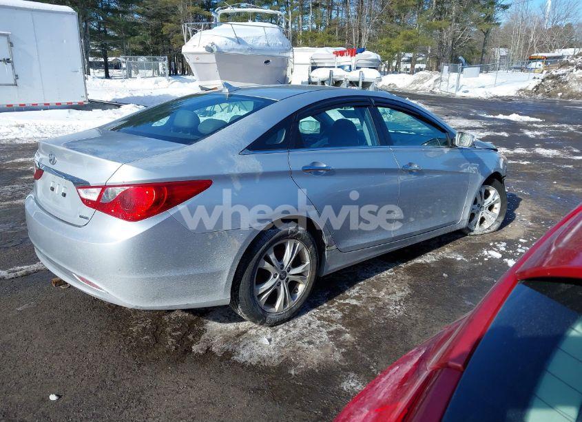 Photo 4 of 2011 Hyundai Sonata LIMITED (VIN 5NPEC4AC9BH024476)