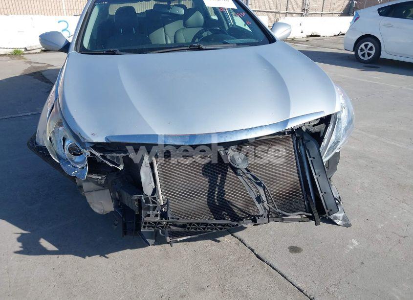 Photo 11 of 2011 Hyundai Sonata SE (VIN 5NPEC4AC9BH035588)