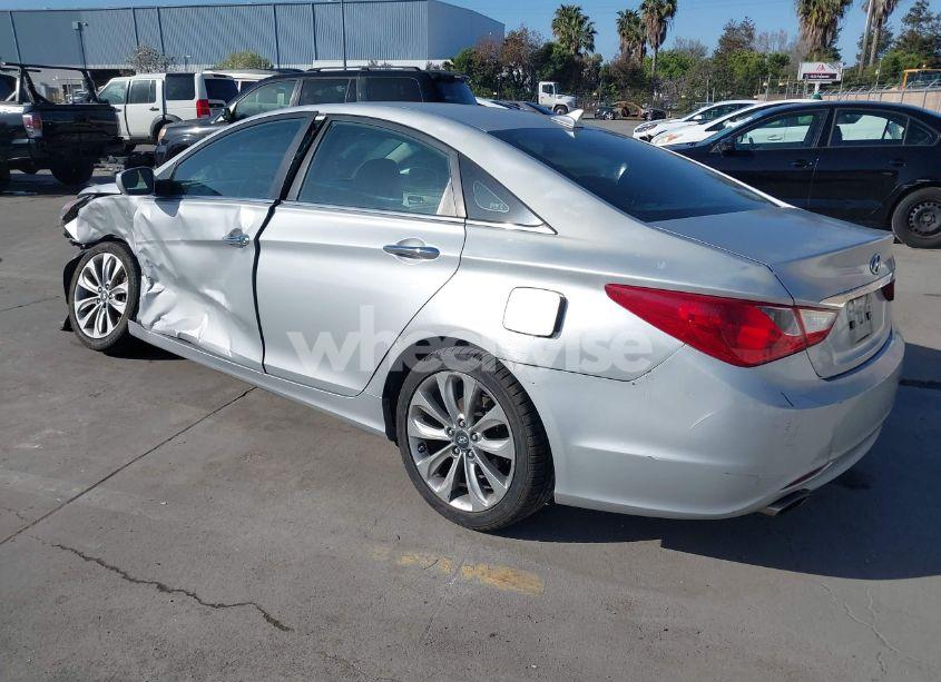 Photo 3 of 2011 Hyundai Sonata SE (VIN 5NPEC4AC9BH035588)