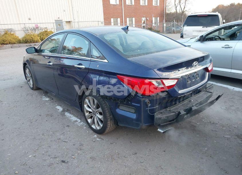 Photo 3 of 2011 Hyundai Sonata SE (VIN 5NPEC4AC9BH053220)