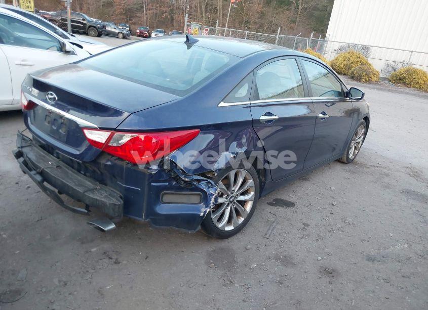 Photo 4 of 2011 Hyundai Sonata SE (VIN 5NPEC4AC9BH053220)