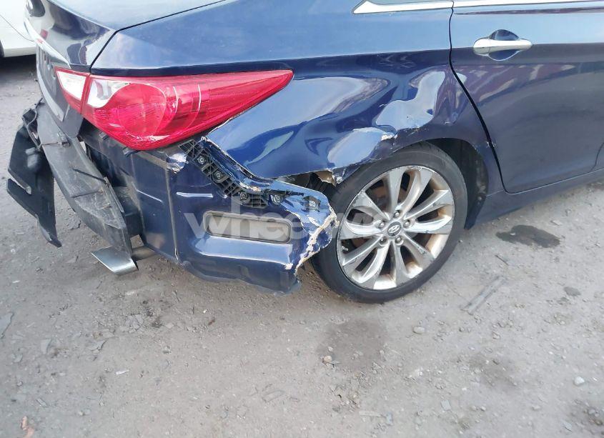 Photo 6 of 2011 Hyundai Sonata SE (VIN 5NPEC4AC9BH053220)