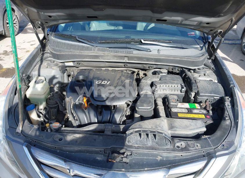 Photo 10 of 2011 Hyundai Sonata SE (VIN 5NPEC4AC9BH057624)