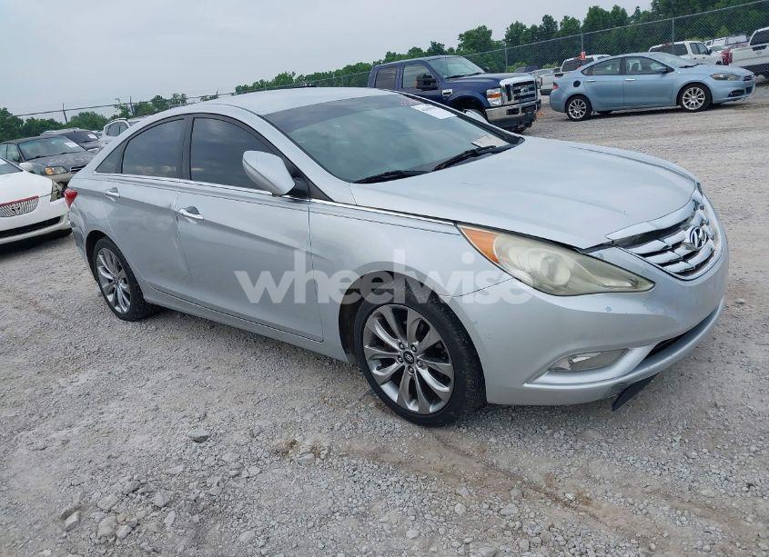 2011 Hyundai Sonata SE (VIN 5NPEC4AC9BH097668) main photo