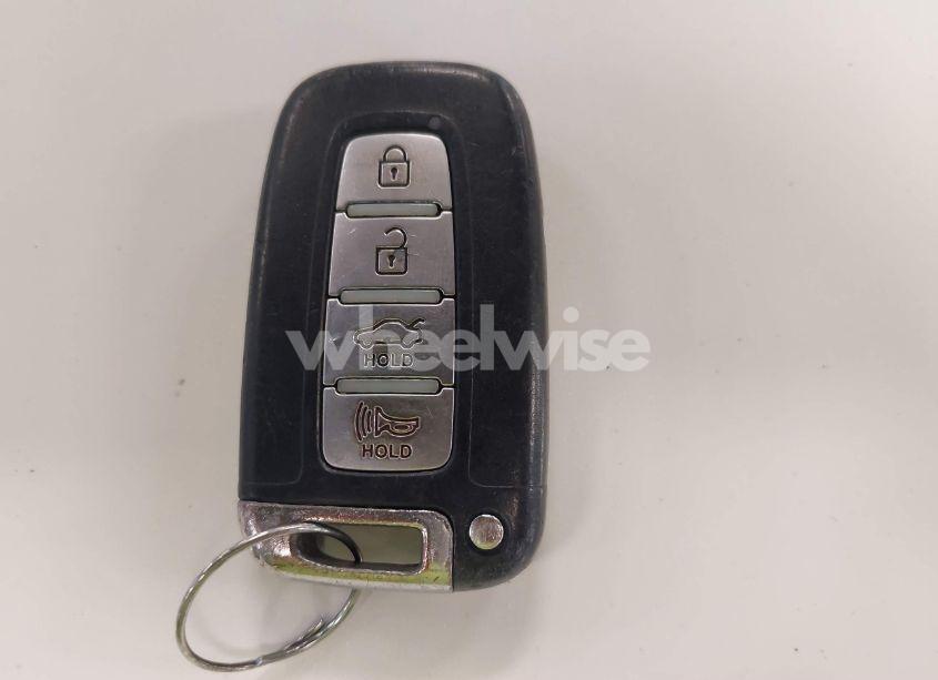 Photo 11 of 2011 Hyundai Sonata SE (VIN 5NPEC4AC9BH117515)