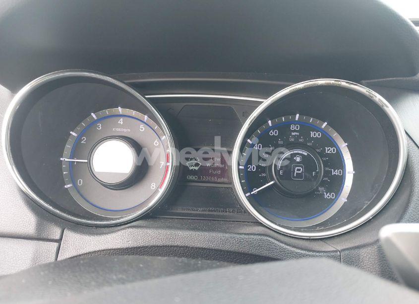 Photo 7 of 2011 Hyundai Sonata SE (VIN 5NPEC4AC9BH121628)