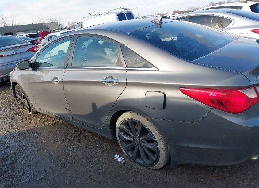 Photo 14 of 2011 Hyundai Sonata SE (VIN 5NPEC4AC9BH128045)