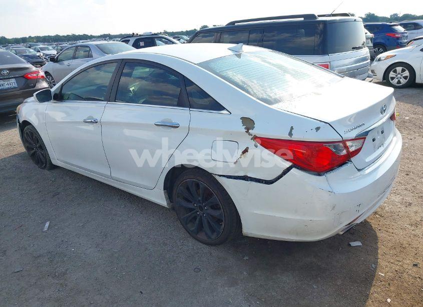 Photo 3 of 2011 Hyundai Sonata SE (VIN 5NPEC4AC9BH143192)