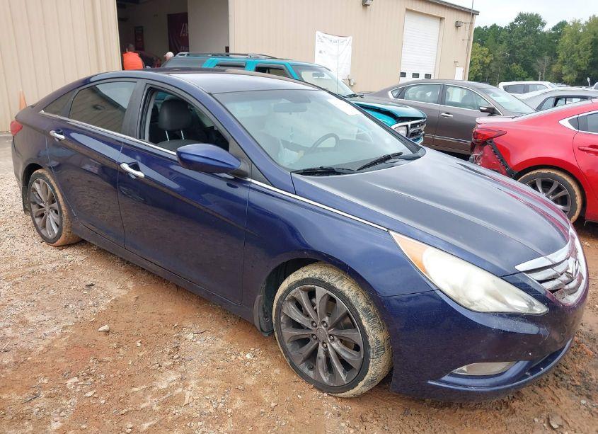 2011 Hyundai Sonata SE (VIN 5NPEC4AC9BH155276) main photo