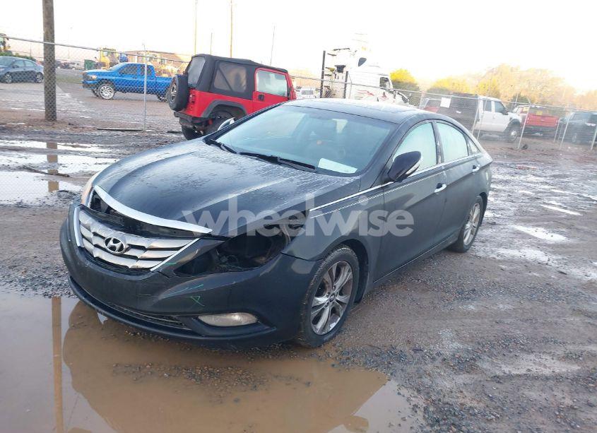 Photo 2 of 2011 Hyundai Sonata LIMITED (VIN 5NPEC4AC9BH169887)