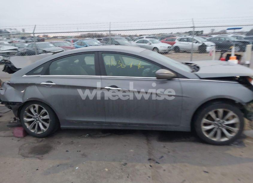 Photo 14 of 2011 Hyundai Sonata SE (VIN 5NPEC4AC9BH224824)