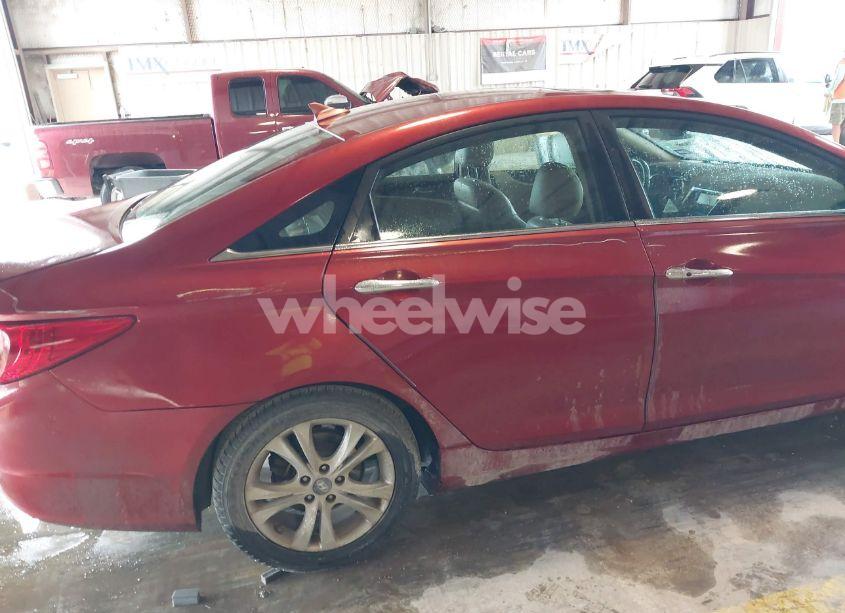 Photo 6 of 2011 Hyundai Sonata LIMITED (VIN 5NPEC4AC9BH268077)