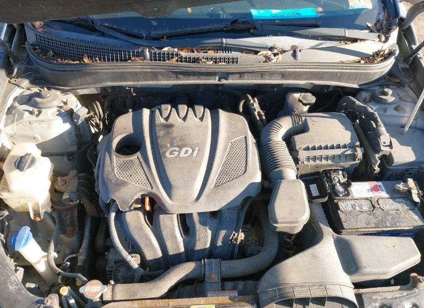 Photo 10 of 2011 Hyundai Sonata SE (VIN 5NPEC4AC9BH284313)