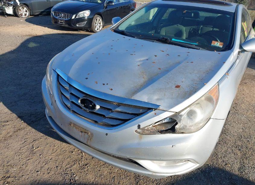 Photo 6 of 2011 Hyundai Sonata SE (VIN 5NPEC4AC9BH284313)