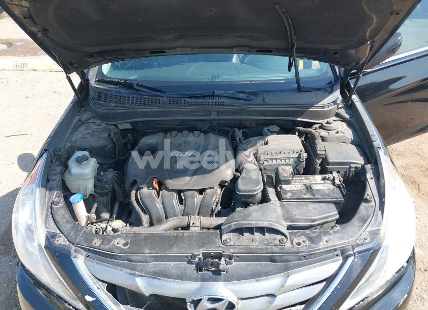 Photo 10 of 2011 Hyundai Sonata SE (VIN 5NPEC4AC9BH288975)