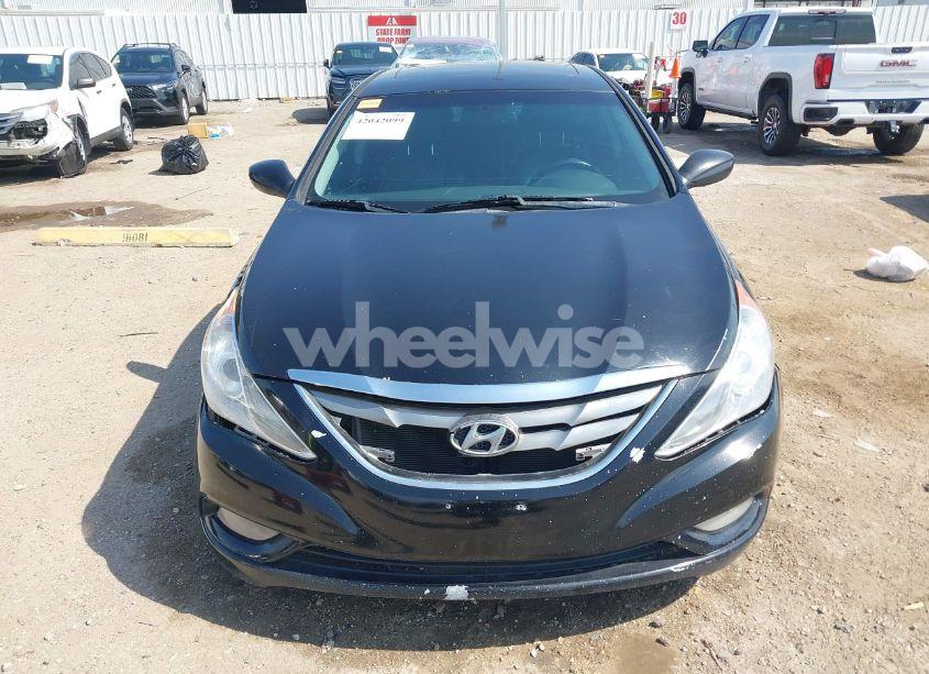 Photo 13 of 2011 Hyundai Sonata SE (VIN 5NPEC4AC9BH288975)