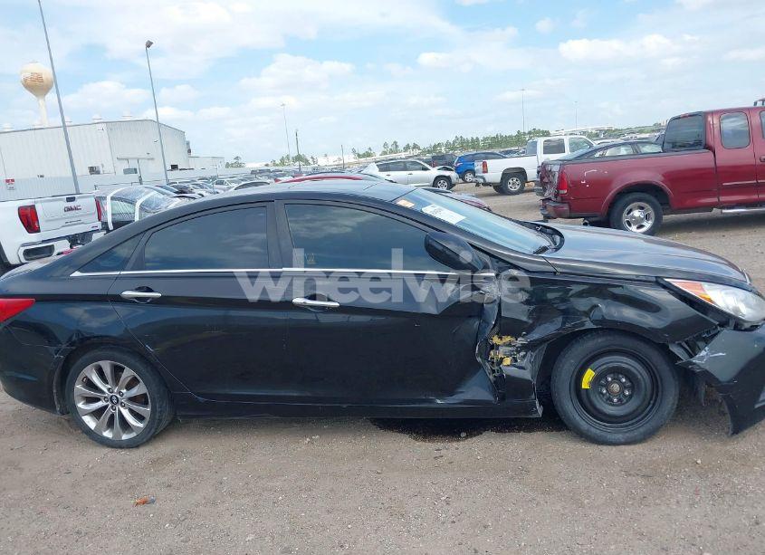 Photo 14 of 2011 Hyundai Sonata SE (VIN 5NPEC4AC9BH288975)