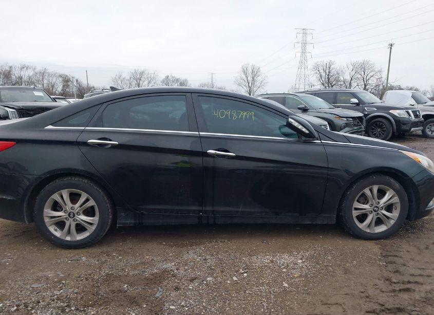 Photo 13 of 2011 Hyundai Sonata LIMITED (VIN 5NPEC4AC9BH302972)