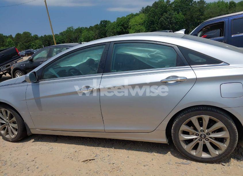 Photo 14 of 2012 Hyundai Sonata SE (VIN 5NPEC4AC9CH354782)