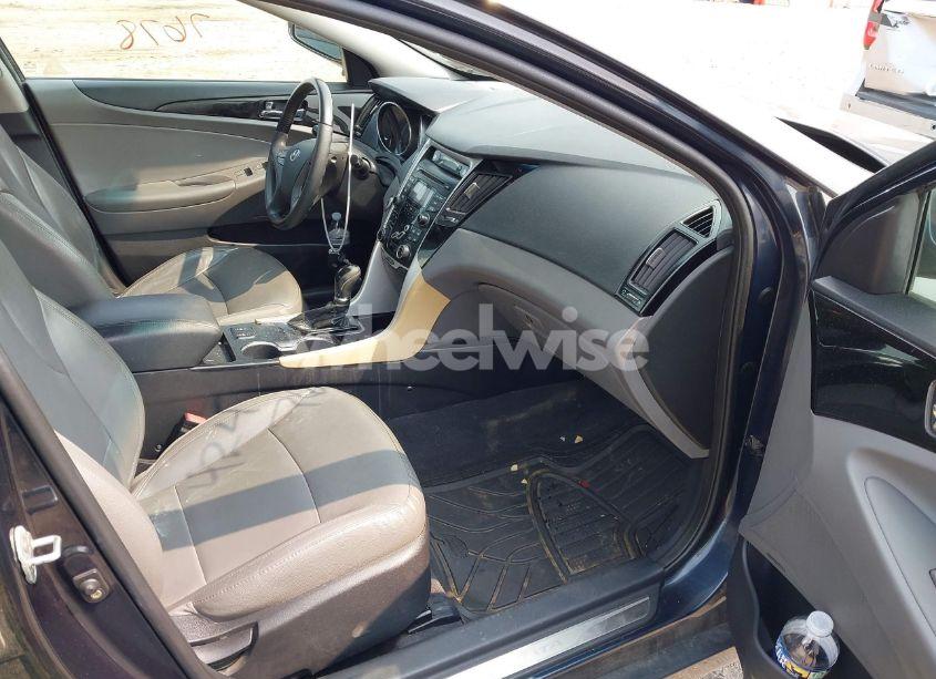 Photo 5 of 2012 Hyundai Sonata LIMITED (VIN 5NPEC4AC9CH361084)