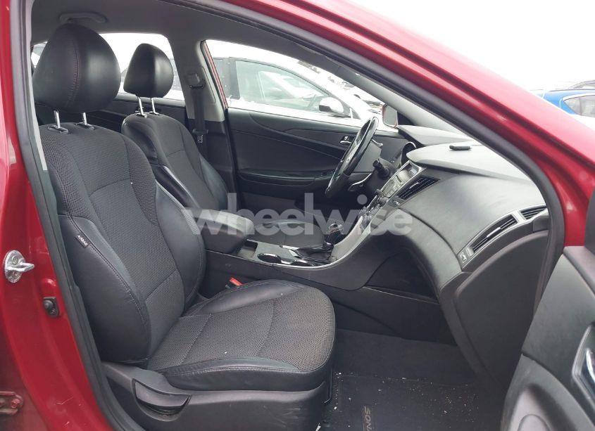 Photo 5 of 2012 Hyundai Sonata SE (VIN 5NPEC4AC9CH447253)