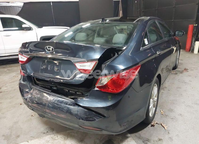 Photo 4 of 2013 Hyundai Sonata LIMITED (VIN 5NPEC4AC9DH534023)