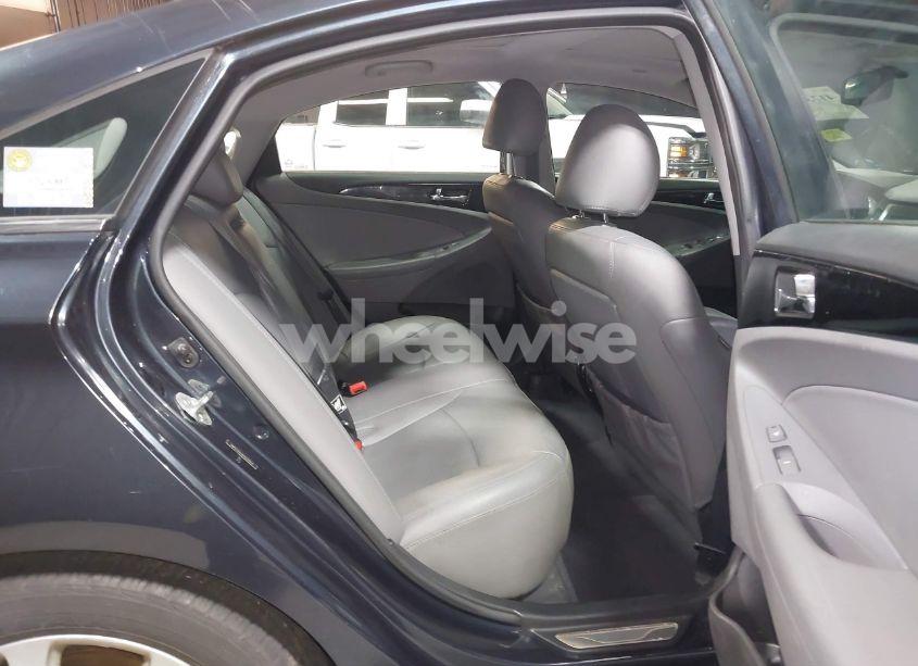 Photo 8 of 2013 Hyundai Sonata LIMITED (VIN 5NPEC4AC9DH534023)