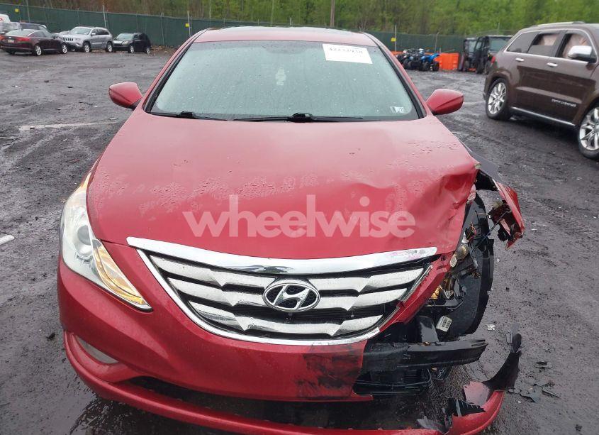Photo 12 of 2013 Hyundai Sonata SE (VIN 5NPEC4AC9DH542560)