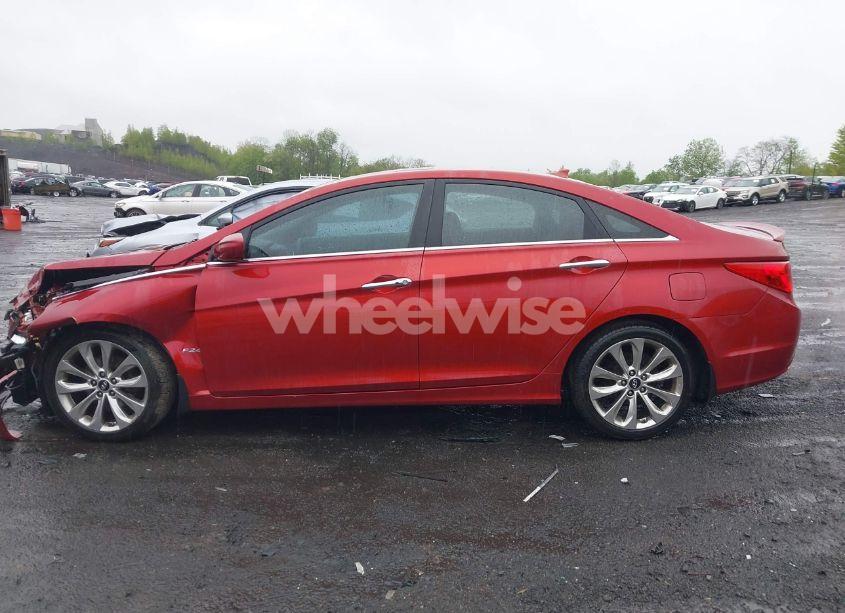 Photo 14 of 2013 Hyundai Sonata SE (VIN 5NPEC4AC9DH542560)